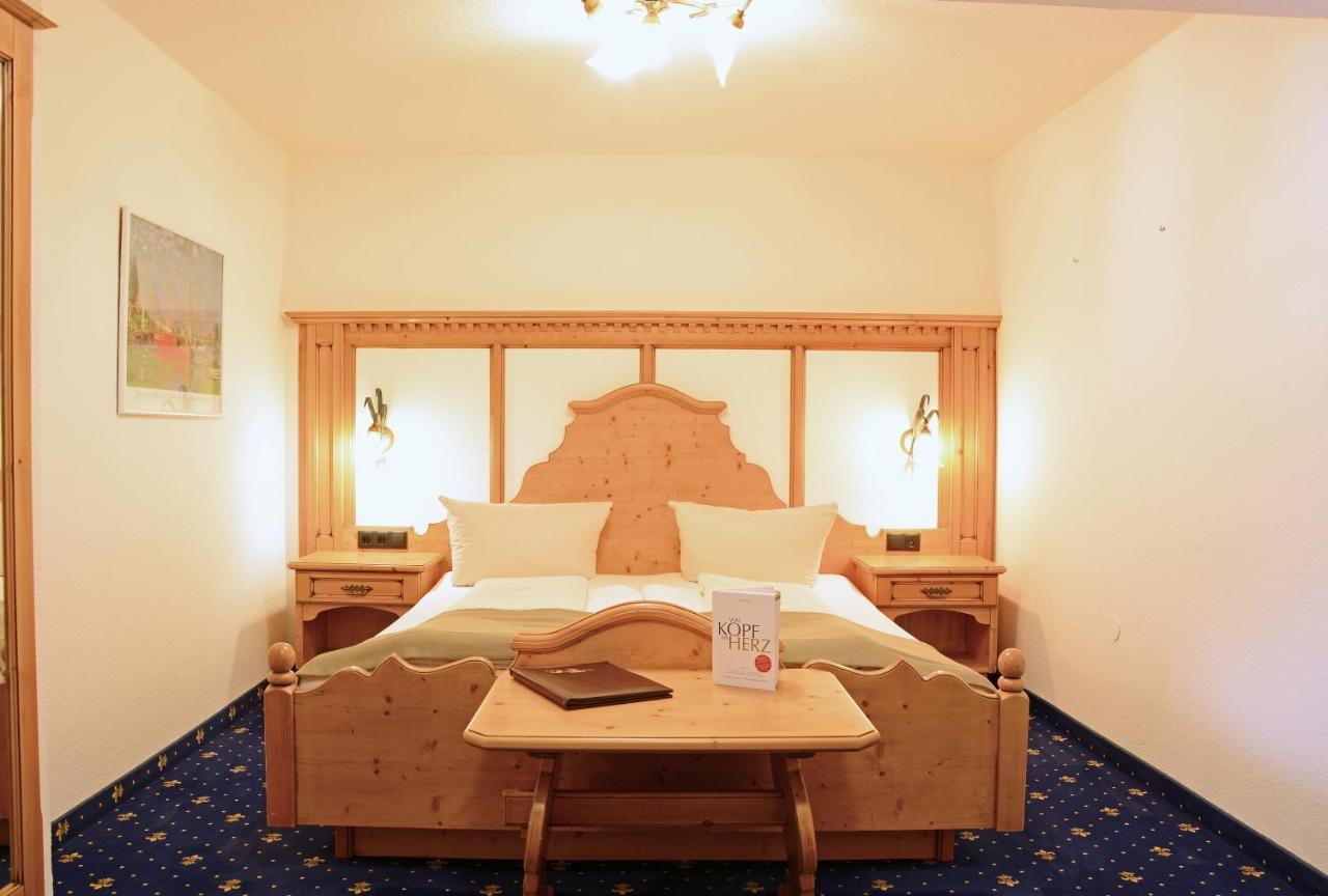 Hotel Stern Längenfeld Esterno foto